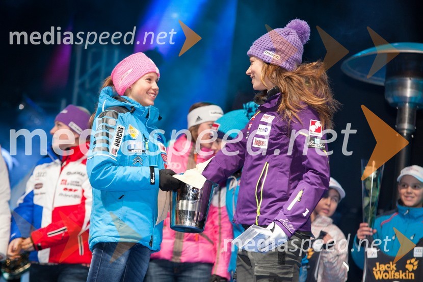 Tina Maze, smučarka49. Zlata lisica 2012, žrebanje štartnih številk za veleslalom ter koncert skupine Soul Fingers