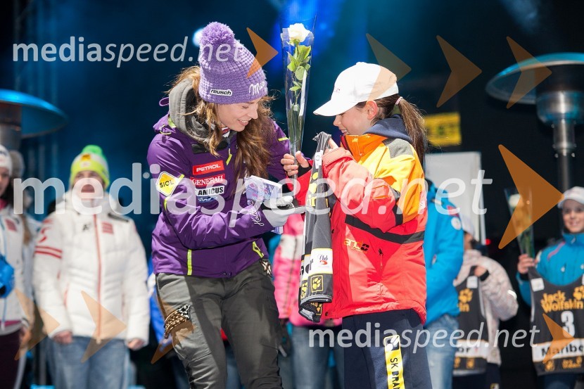 Tina Maze, smučarka49. Zlata lisica 2012, žrebanje štartnih številk za veleslalom ter koncert skupine Soul Fingers