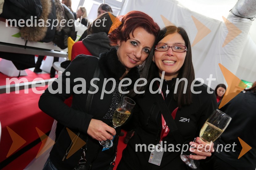 Sabina Podkrižnik, direktorica področja trženja pri Pošti Slovenije; Nataša Šeneker, SK Branik Maribor49. Zlata lisica, veleslalom in druženje v VIP prostoru