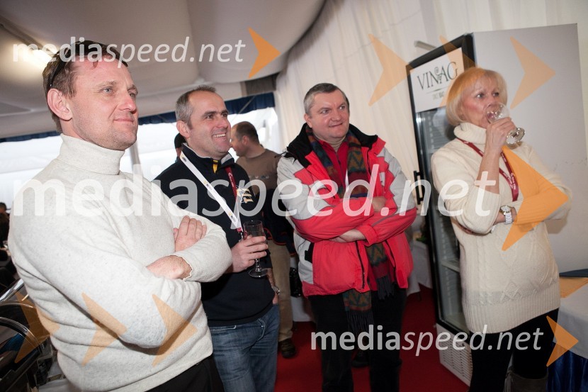 ...; ..., Igor Kolenko; Alenka Senčar, Nova KBM49. Zlata lisica, veleslalom in druženje v VIP prostoru