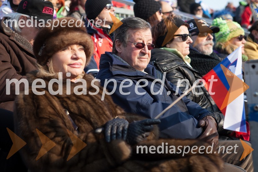 Janja Marolt, lastnica trgovine s krznom; mag. Jože Protner, častni konzul Republike Avstrije v Sloveniji49. Zlata lisica, veleslalom in druženje v VIP prostoru