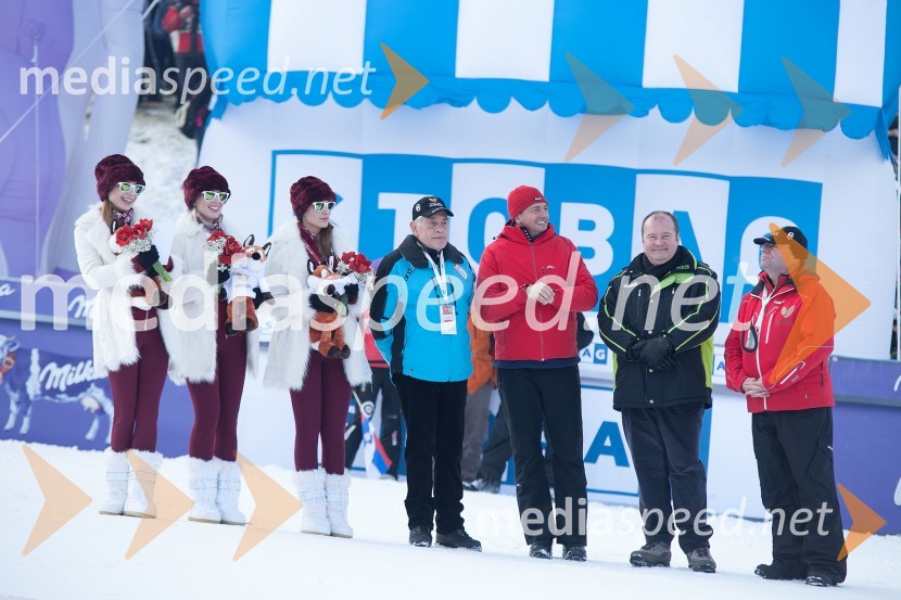 ...; ...; ...;&nbsp;Danilo Kline, vodja protokola Zlata lisica; Borut Pahor, predsednik Republike Slovenije; Aleš Hauc, predsednik uprave NKBM; Srečko Vilar, generalni sekretar Zlate lisice49. Zlata lisica, veleslalom in druženje v VIP prostoru