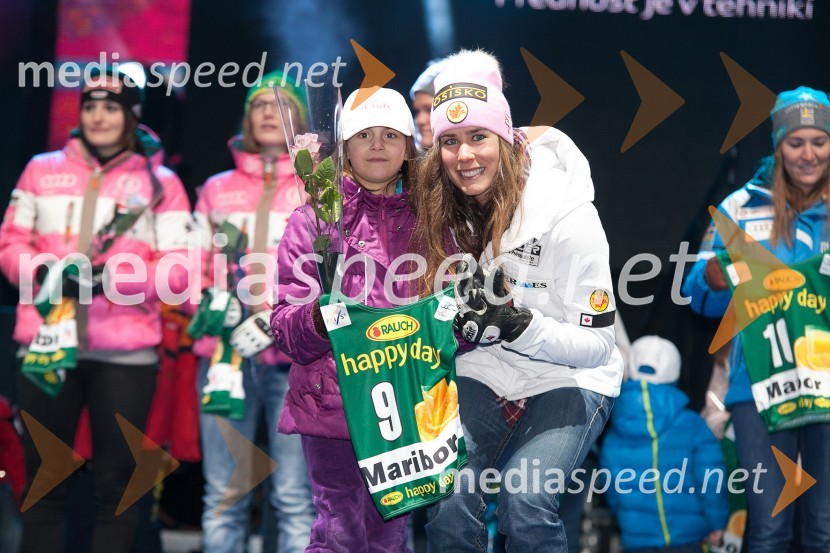 Marie−Michele Gagnon, smučarka (Kanada)49. Zlata lisica 2012, žrebanje štartnih številk za slalom ter otvoritev Evropske prestolnice mladih