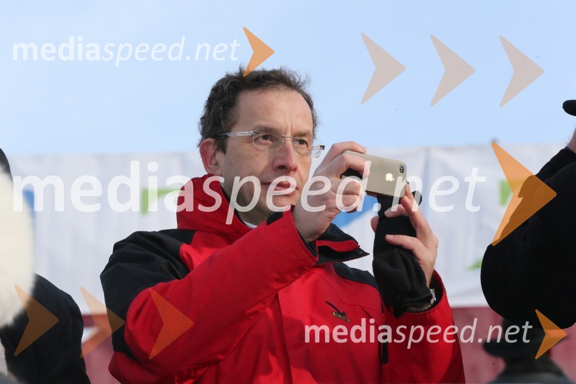 Žiga Turk, minister za izobraževanje, znanost, kulturo in šport49. Zlata lisica 2012, slalom in druženje v VIP prostoru