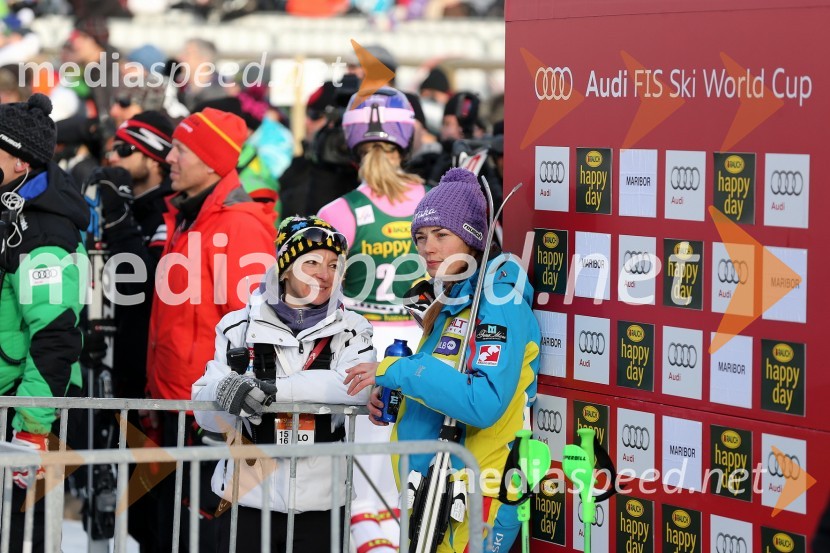 Nežka Poljanšek; Tina Maze, smučarka (SLO)49. Zlata lisica 2012, slalom in druženje v VIP prostoru