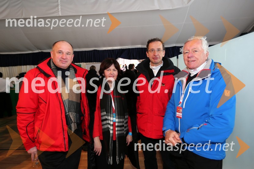 Milan Mikl, podžupan MOM; Nevena Tea Gorjup, podjetnica; Žiga Turk, minister za izobraževanje, znanost, kulturo in šport; Tone Vogrinec49. Zlata lisica 2012, slalom in druženje v VIP prostoru