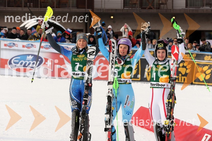 Frida Hansdotter, smučarka (Švedska); Tina Maze, smučarka (SLO); Kathrin Zettel, smučarka (Avstrija)49. Zlata lisica 2012, slalom in druženje v VIP prostoru