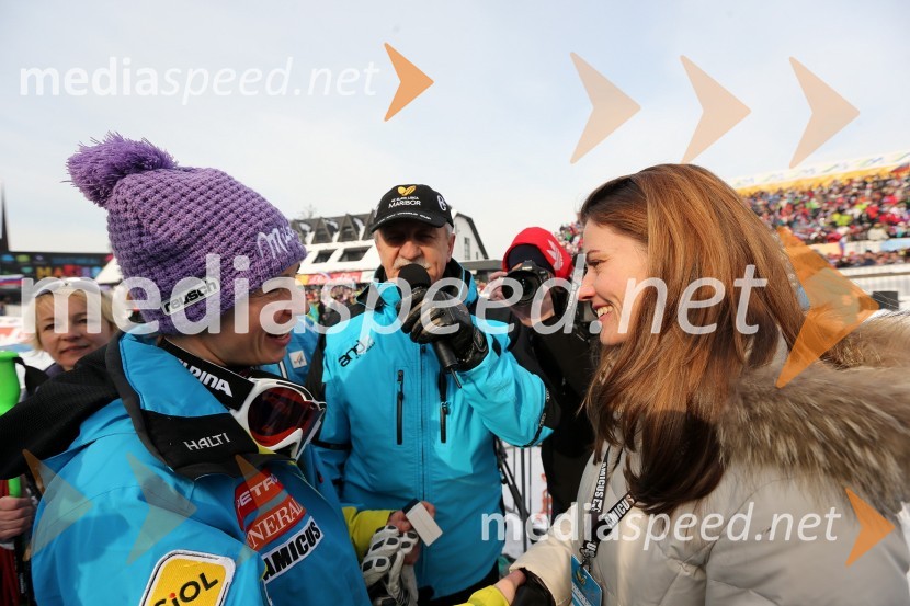 Tina Maze, smučarka (SLO); Urška Bačovnik Janša, soproga Janeza Janše49. Zlata lisica 2012, slalom in druženje v VIP prostoru