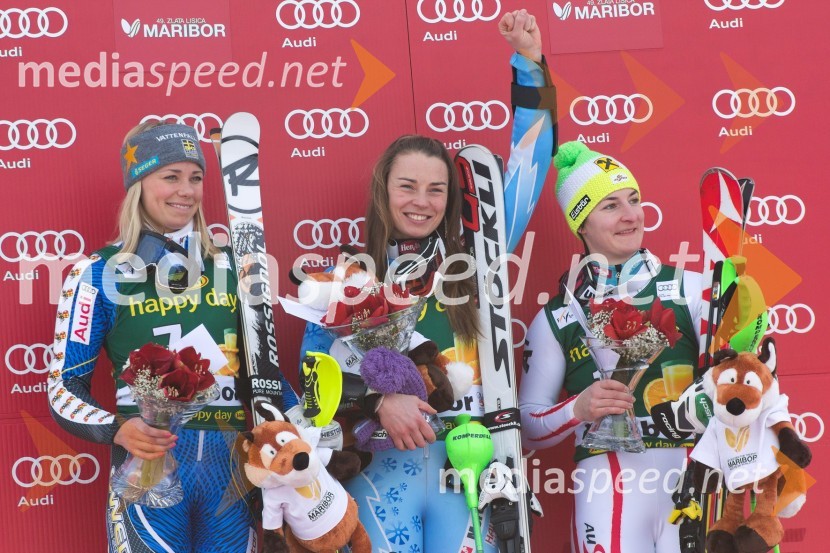 Frida Hansdotter, smučarka (Švedska); Tina Maze, smučarka (SLO); Kathrin Zettel, smučarka (Avstrija)49. Zlata lisica 2012, slalom in druženje v VIP prostoru