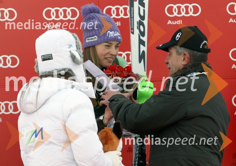 ...; Tina Maze, smučarka (SLO); Drago Cotar, predsednik uprave Zavarovalnice Maribor49. Zlata lisica 2012, slalom in druženje v VIP prostoru