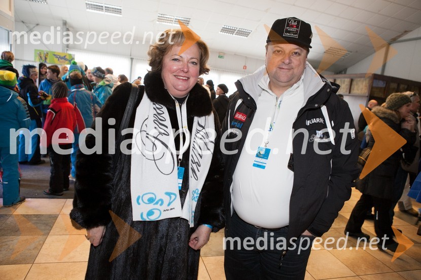 Nada Jarc; Milan Jarc, lastnika podjetja Avto Jarc49. Zlata lisica 2012, slalom in druženje v VIP prostoru