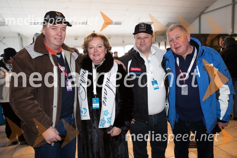 Dušan Senčar ml.; Nada Jarc; Milan Jarc, lastnika podjetja Avto Jarc; Marjan Klemenčič, Shark AG49. Zlata lisica 2012, slalom in druženje v VIP prostoru