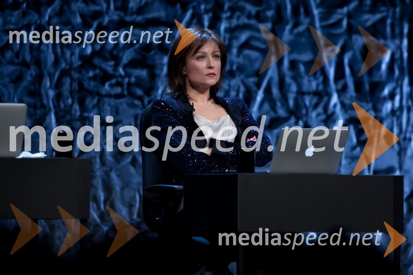 Nataša Barbara Gračner, igralkaPazi, mail!, premiera predstave