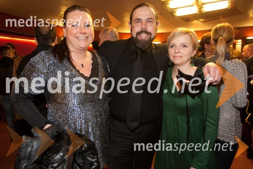 Maja Seršen, Avstrijsko veleposlaništvo; Danijel Malalan, igralec; Vesna Slapar, igralkaPazi, mail!, premiera predstave