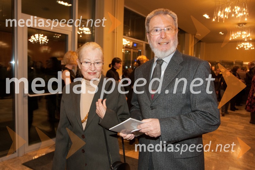 Barbara Berce; Aleš Jan, nekdanji predsednik upravnega odbora Prešernovega sklada in redni profesor za področje radijske igre in režijeKomedija z ženskami, premiera v MGL