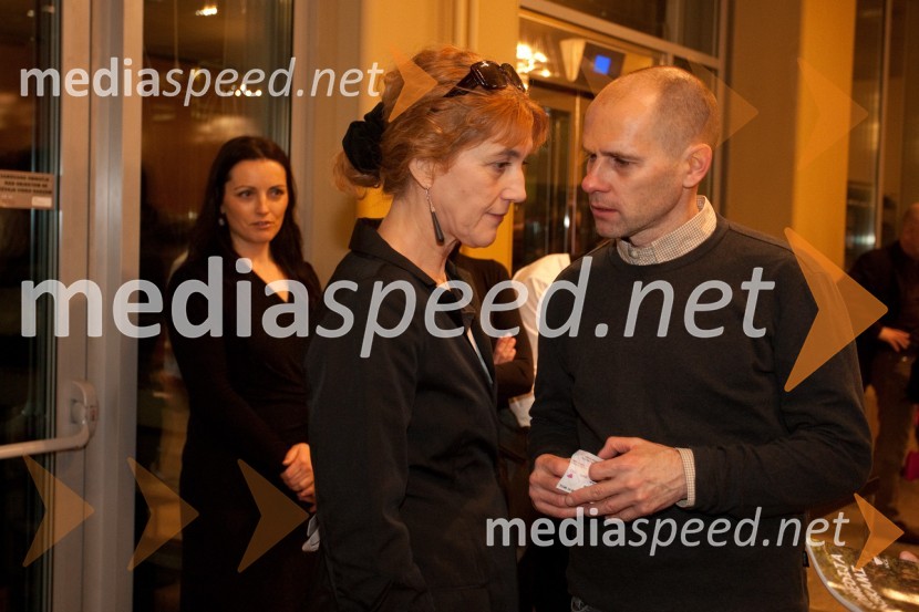 Barbara Hieng Samobor, direktorica MGL; dr. Uroš Grilc, načelnik za kulturo mestne občine LjubljanaKomedija z ženskami, premiera v MGL