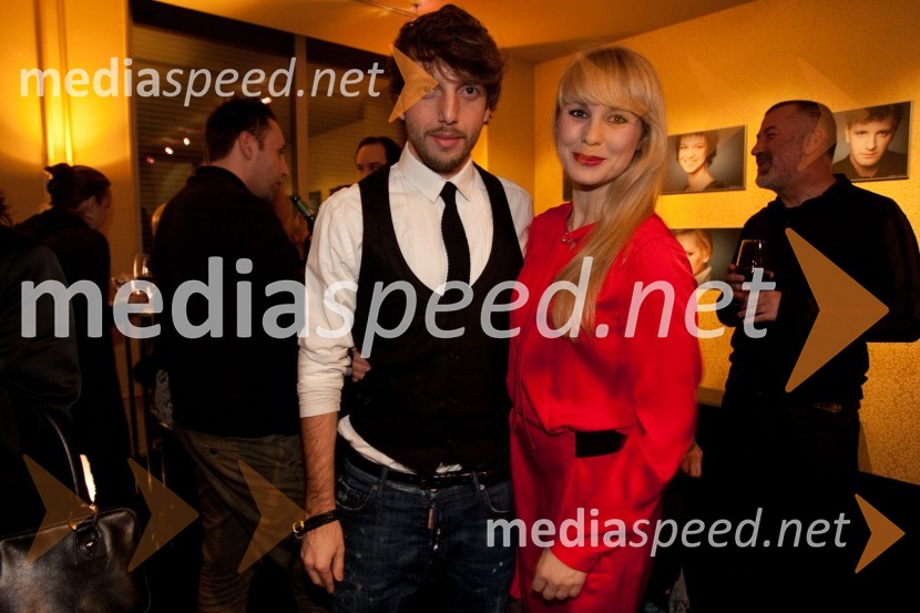 Aljoša Bagola, kreativni direktor v oglaševalski agenciji Pristop;  	Iva Krajnc, igralkaKomedija z ženskami, premiera v MGL