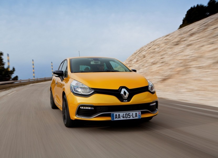 Novi Renault Clio R.S. 200 EDCNovi Renault Clio R.S. 200 EDC