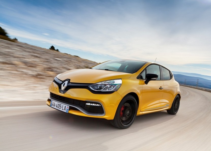 Novi Renault Clio R.S. 200 EDCNovi Renault Clio R.S. 200 EDC
