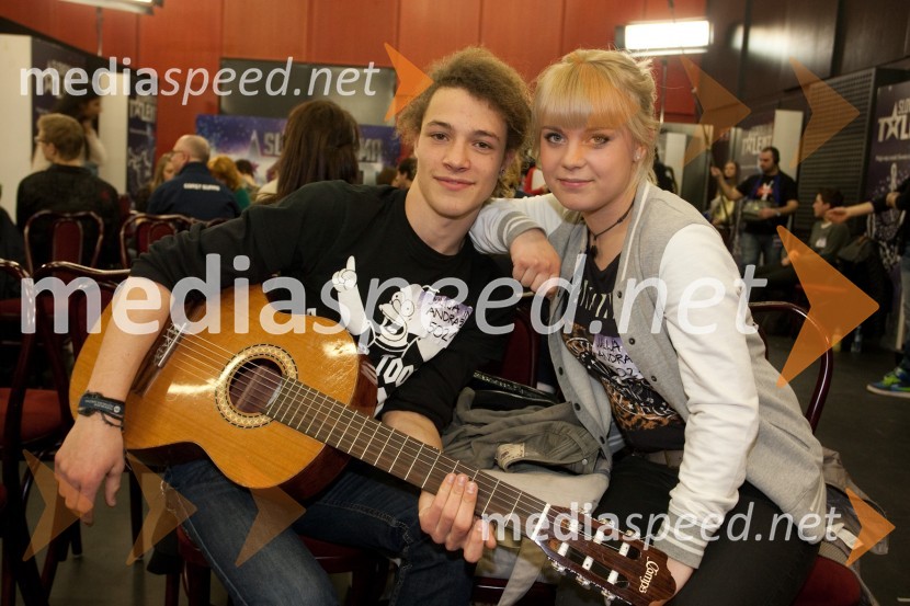 Andraž Erznožnik Podrekar; Julija BenetSlovenija ima talent, tretja avdicija