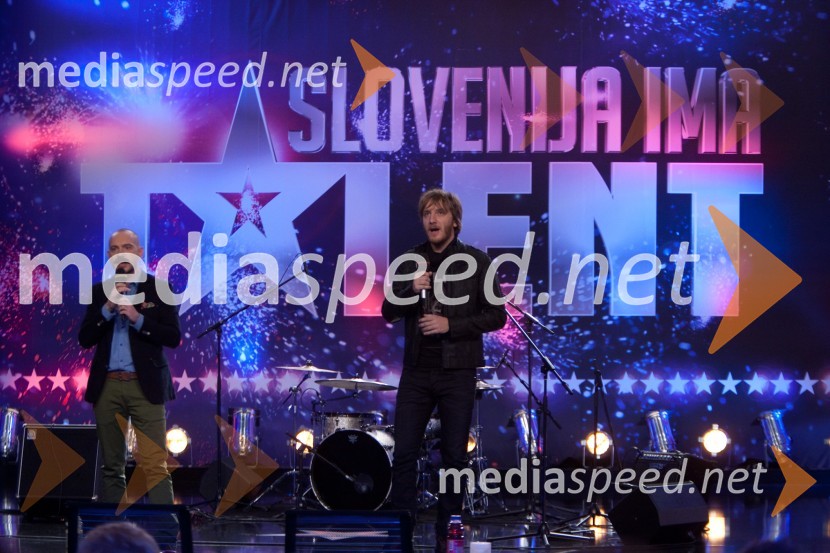 Jože Robežnik, voditelj; Matej Puc, voditeljSlovenija ima talent, tretja avdicija