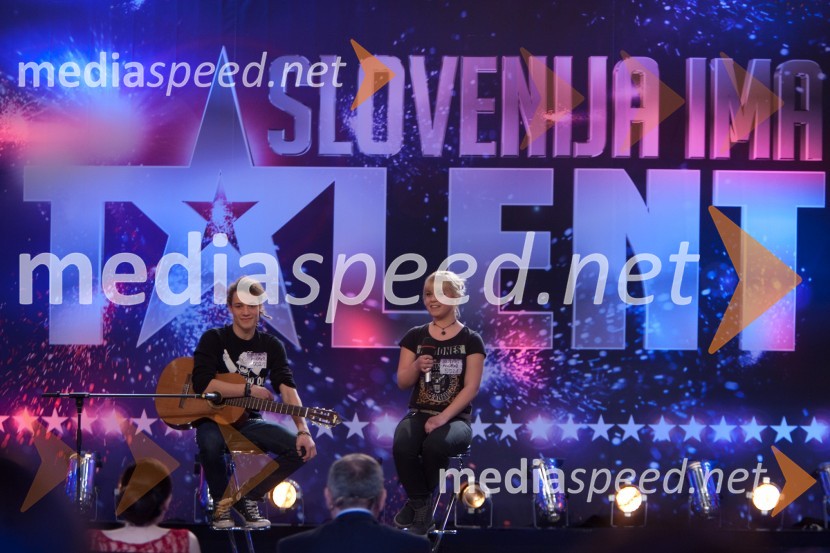 Andraž Erznožnik Podrekar; Julija BenetSlovenija ima talent, tretja avdicija