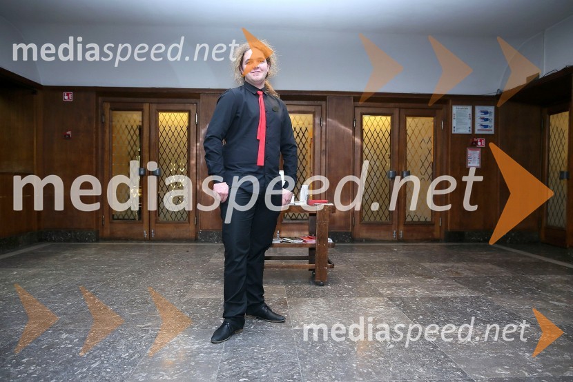 Luka Marcen, biljeterNajvečji frajer zahodnega sveta, premiera SLG Celje