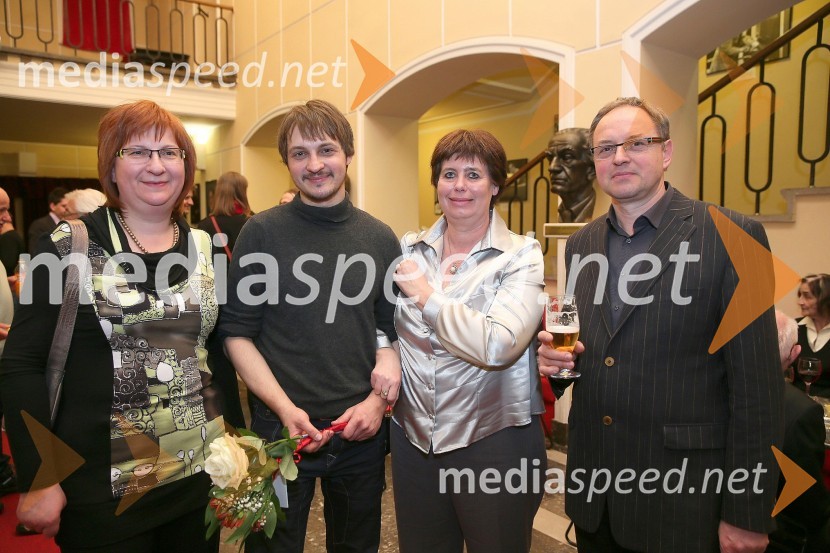 Blaž Setnikar, igralec; njegovi sorodnikiNajvečji frajer zahodnega sveta, premiera SLG Celje