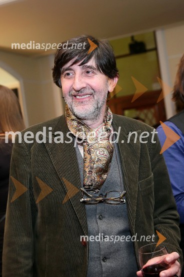 Leo Kulaš, kostumografNajvečji frajer zahodnega sveta, premiera SLG Celje