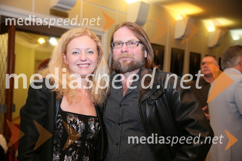 Mag. Tina Kosi, upravnica SLG Celje; Bojan Umek, igralecNajvečji frajer zahodnega sveta, premiera SLG Celje