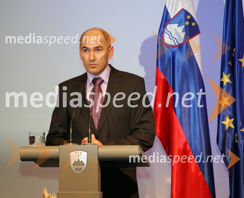 Janez Janša, predsednik Vlade Republike SlovenijePredsedniški sprejem za novinarje