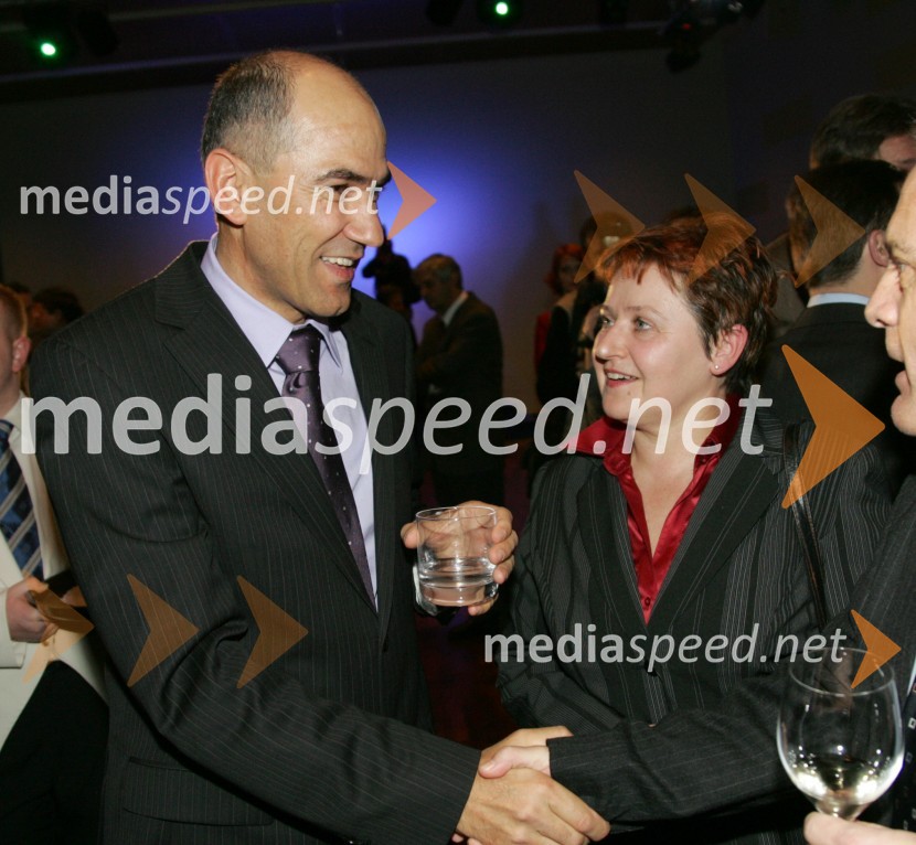 Janez Janša, predsednik Vlade Republike Slovenije in mag. Polona Pivec, odg. urednica TV MariborPredsedniški sprejem za novinarje