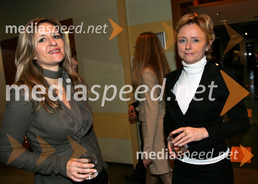 Jelena Gaćeša, gospodarska novinarka in Darja Groznik, novinarkaPredsedniški sprejem za novinarje