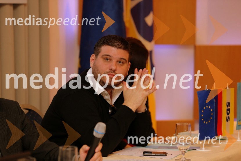 Andrej Čuš ponovno izvoljen za predsednika SDM
