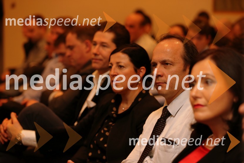 Andrej Čuš ponovno izvoljen za predsednika SDM