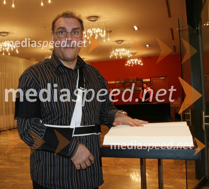 Boris Kobal, direktor in umetniški vodja MGLV drugo gre rado, premiera MGL