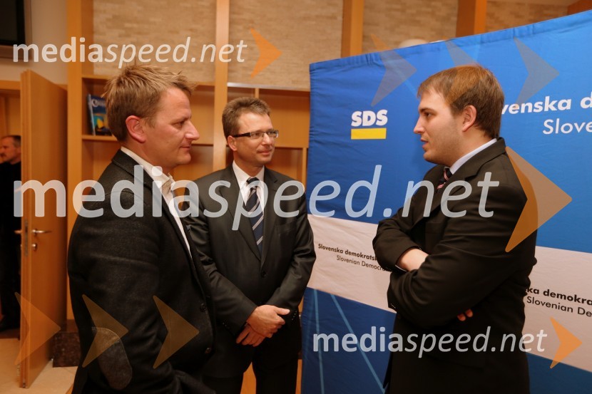 Peter Debeljak; Zvone Černač, SDS;&nbsp;Andrej Čuš, predsednik SDMAndrej Čuš ponovno izvoljen za predsednika SDM