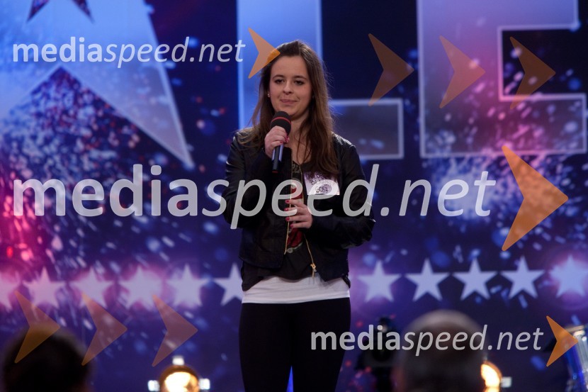 Dolores BlažonSlovenija ima talent, peta avdicija