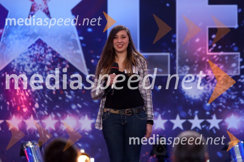 Dominika KalinSlovenija ima talent, peta avdicija