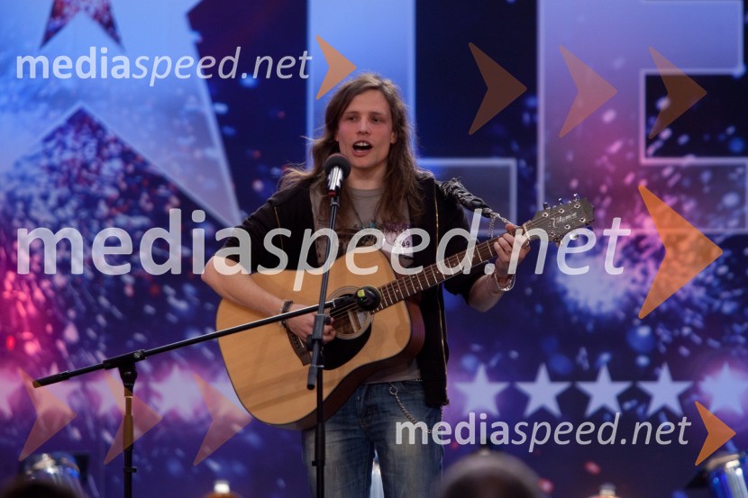 Andrea DiličSlovenija ima talent, peta avdicija