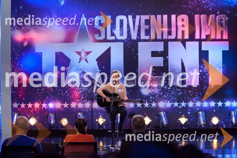 Nastja Isabella ZahourSlovenija ima talent, šesta avdicija