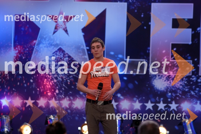 Rok PiletičSlovenija ima talent, šesta avdicija