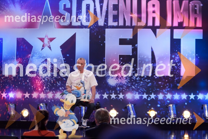 Bojan KocbekSlovenija ima talent, šesta avdicija