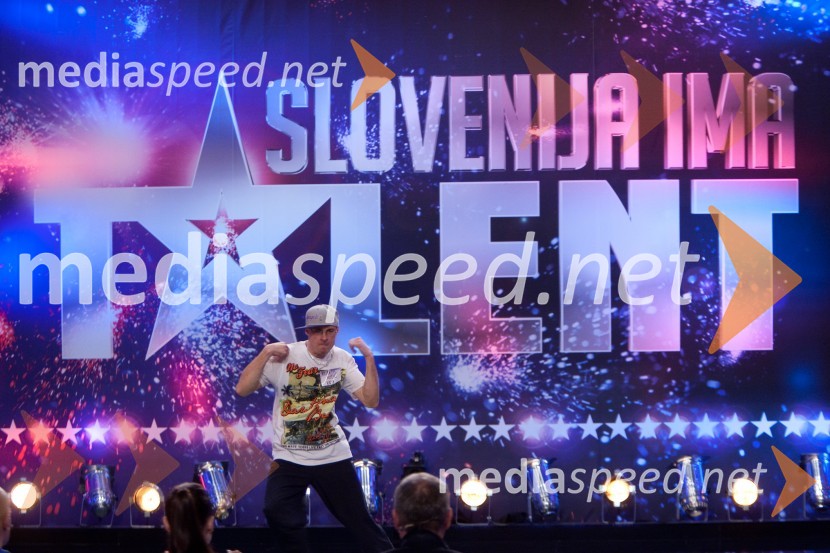 Robi NučičSlovenija ima talent, šesta avdicija