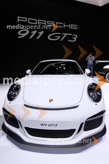 Porsche 911 GT3H - Q, novosti po znamkah na avto salonu Ženeva 2013