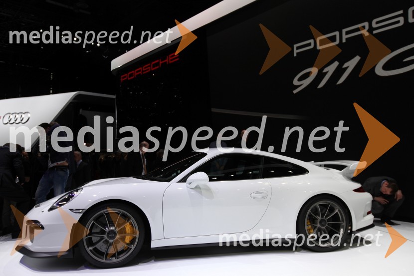 Porsche 911 GT3H - Q, novosti po znamkah na avto salonu Ženeva 2013