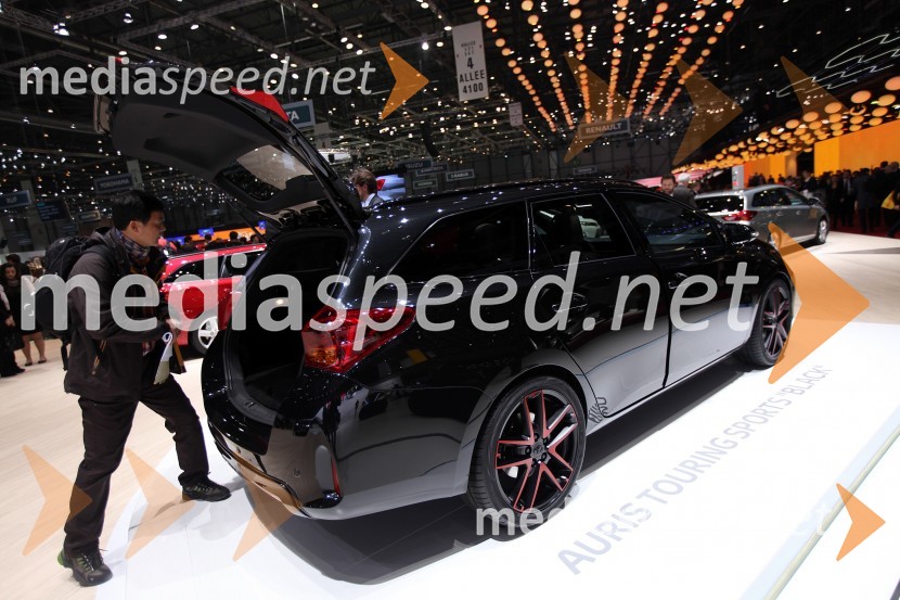 ToyotaR - Z, novosti po znamkah na avto salonu Ženeva 2013