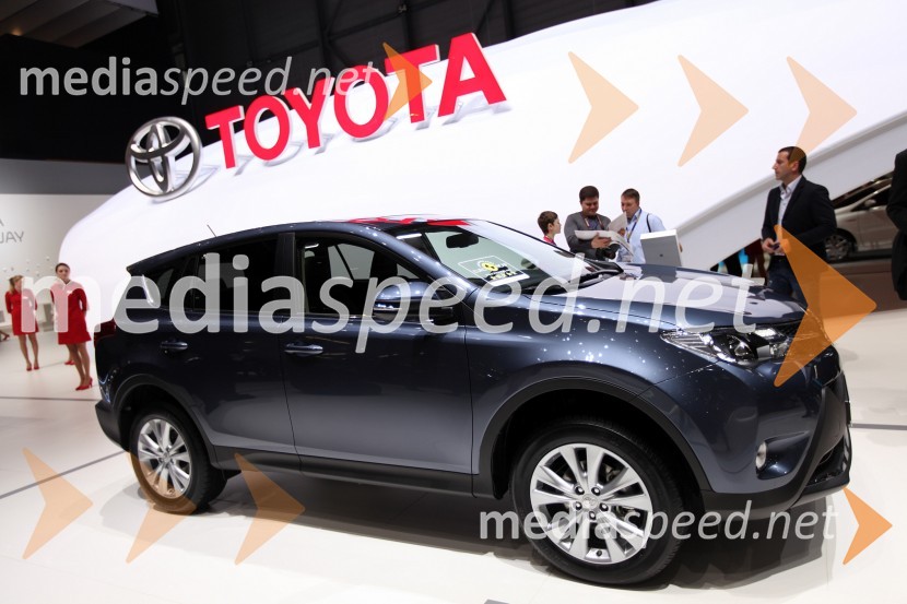 ToyotaR - Z, novosti po znamkah na avto salonu Ženeva 2013