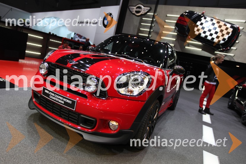 MINI John Cooper Works Countryman H - Q, novosti po znamkah na avto salonu Ženeva 2013