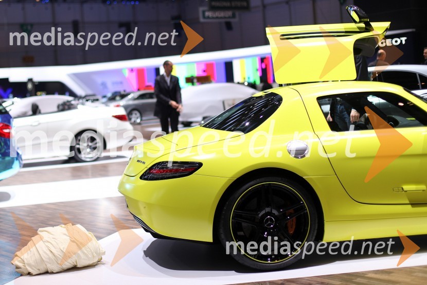 Mercedes Benz SLS AMG Electric Drive H - Q, novosti po znamkah na avto salonu Ženeva 2013